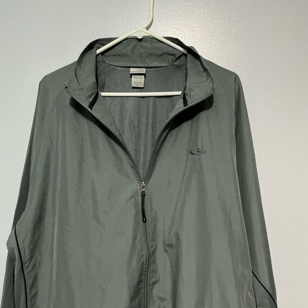 Champion Men's Gray Lightweight zip up Jacket size XL